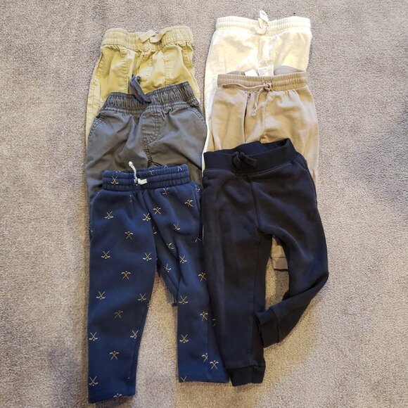 Toddler boys size 2t lot - Picture 2 of 4